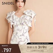 SNIDEL秋冬小飛袖V領(lǐng)收腰荷葉邊印花連衣裙SWFO244097 米色 M （1）
