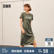森馬連衣裙女復(fù)古休閑中長裙春夏心機(jī)字母開叉T恤裙101324114026