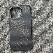 PITAKA 工廠(chǎng)尾貨特價(jià)處理 蘋(píng)果14P/PM凱夫拉手機殼激光蝕刻 微瑕 [激光蝕刻]山舞銀蛇手工編織600D iPhone14Pro