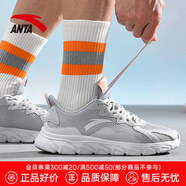 安踏（ANTA）跑步鞋男鞋網(wǎng)面透氣輕便減震休閑鞋健身訓(xùn)練戶外男士運(yùn)動(dòng)鞋子 浮云灰/淺銀灰-1 42 (260mm)