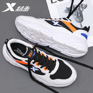 特步（XTEP）男鞋跑步鞋夏季新款2025網(wǎng)面透氣運動(dòng)鞋老爹鞋男鞋休閑旅游訓練鞋 新白色/黑/賽車(chē)藍 42