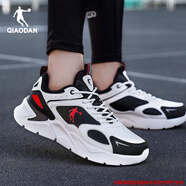 喬丹運動(dòng)鞋男鞋軟底跑步鞋2025春季新款網(wǎng)面透氣輕便減震休閑鞋子男士 0295B喬丹白/黑色-革面款 40.5