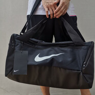 耐克（NIKE）運(yùn)動(dòng)包男女包新款健身手拎包訓(xùn)練隊(duì)包大容量出行旅游斜挎包桶包 BA5957-010-黑色/53*26*28cm MISC