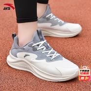 安踏（ANTA）飛揚(yáng)跑鞋男鞋2025夏季中考體測(cè)輕便舒適軟底網(wǎng)面透氣運(yùn)動(dòng)跑步鞋 白/灰/霧灰-5 【網(wǎng)面透氣】 39 (6.5碼)