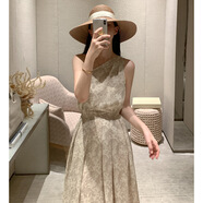 溥畔現(xiàn)夏季新款法式度假風(fēng)露肩碎花雪紡背心連衣裙女 花色 均碼