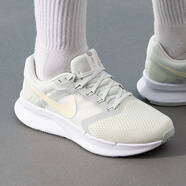 耐克（NIKE）女鞋 2025夏季新款RUN SWIFT 3運(yùn)動(dòng)鞋跑鞋訓(xùn)練鞋緩震透氣跑步鞋 青綠-013 36