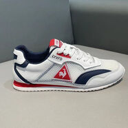 樂(lè)卡克（Le coq sportif）法國(guó)大公雞男鞋2025夏季新款透氣輕薄軟底阿甘鞋休閑運(yùn)動(dòng)鞋 白紅藍(lán) 42  標(biāo)準(zhǔn)皮鞋碼