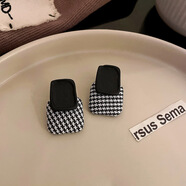 T 天啟世紀(jì)藝千鳥格方形2025復(fù)古秋冬氣質(zhì)耳飾小眾設(shè)計(jì)感 黑色雙層千鳥格 【925銀針】