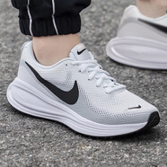 耐克（NIKE）跑鞋男鞋 2025秋季新款革命8透氣網(wǎng)面運(yùn)動(dòng)鞋低幫休閑鞋減震跑步鞋 革命8/白黑 43 (內(nèi)長(zhǎng)275mm)