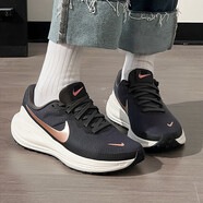 耐克（NIKE）女鞋跑步鞋2025秋季新款QUEST 4減震網(wǎng)面透氣運動鞋輕便低幫訓練 HJ8485-200煤黑/REVOLUTION 8 38.5
