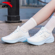 安踏（ANTA）凌風(fēng)跑鞋2025秋季新款休閑百搭女鞋輕質(zhì)緩震運(yùn)動(dòng)鞋網(wǎng)面跑步鞋 -4紙莎白/冰凍藍(lán)/曦辰綠 36