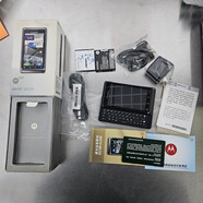 溥畔摩托羅拉M722，里程碑2代，側滑全鍵盤(pán)手機，原裝全新全套