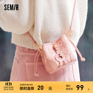 森馬（Semir）包包水桶包女送禮2024新款斜挎包大容量單肩包抽繩包閨蜜款 粉色調(diào)01315 均碼