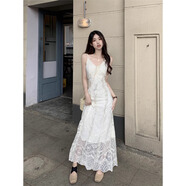 皓娥 法式V領(lǐng)蕾絲吊帶連衣裙子女夏季度假風(fēng)沙灘裙子氣質(zhì)收腰初戀長(cháng)裙 杏色【含內襯拉鏈】 M