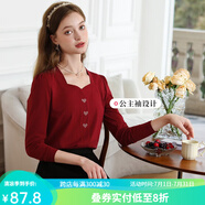 艾蓓怡（I BELIEVE YOU）杏色正肩方領(lǐng)愛心繡花長袖T恤女2025春季新款修身顯瘦上衣打底衫 朱櫻紅 XL