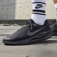 耐克（NIKE）男鞋夏季新款緩震運動(dòng)鞋夜跑鞋子輕便簡(jiǎn)約網(wǎng)面透氣休閑鞋跑步鞋 黑武士FB2207-005革命七常規款 42.5