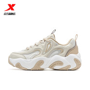 特步官方正品女鞋花瓣鞋3.0休閑鞋2025夏季新款厚底增高運動(dòng)鞋老爹鞋 茶白色/帆白 透氣皮網(wǎng) 38