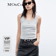 MO&Co.背心簡約U領(lǐng)金屬章仔彈力羅紋肌理針織坦克內(nèi)搭單穿摩安珂 中花灰色-第2批 XS 155