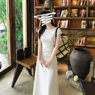 FHHUABD赫本風(fēng)氣質(zhì)簡(jiǎn)約收腰褶皺連衣裙女夏季韓系小個(gè)子法式斜肩沙灘長(zhǎng)裙 灰杏長(zhǎng)款 S[建議75-95斤] 均碼