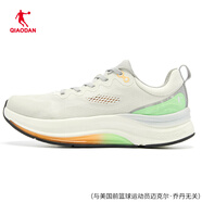 喬丹（QIAODAN）喬丹運(yùn)動(dòng)鞋男2025夏季透氣輕便緩震耐磨軟底跑步鞋男QDE183252807 樺白色/純質(zhì)灰 39