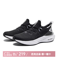 匹克（PEAK）匹克態(tài)極3.0跑步鞋男女輕便回彈透氣太極3.0運動情侶春夏跑鞋 黑色/大白 41