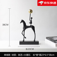 橡樹莊園【新品】現(xiàn)代簡約輕奢金屬天使人物翅膀擺件書柜書架樣板間家居裝 馬背少年打傘_23*6.5*38cm