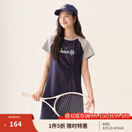 茵曼（INMAN）學(xué)院網(wǎng)球風(fēng)短袖T恤裙女2025夏季時尚撞色印花抽褶休閑連衣裙 寶藍(lán)色 XL