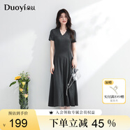 朵以（Duoyi）2025夏季新款休閑簡(jiǎn)約通勤舒適垂墜V領(lǐng)短袖收腰連衣裙長(zhǎng)裙 椰子灰 L