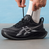 亞瑟士（ASICS）跑步鞋男鞋 2025秋季新品黑色跑鞋透氣回彈運動(dòng)鞋馬拉松長(cháng)跑鞋 黑白配色/云感緩震 39