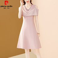 皮爾卡丹（pierre cardin）高端正式場合連衣裙女夏2025新款輕奢氣質(zhì)V領(lǐng)鑲鉆設(shè)計(jì)感露肩裙子 粉色 S 【建議95斤以下】