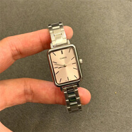 卡西歐（CASIO）女方形LT-V009D-4E 2E防水簡約V007D 1241氣質(zhì)女表 LTP-V009D-4E 簡約水粉