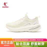 喬丹（QIAODAN）跑步鞋女夏季網(wǎng)面透氣輕便緩震專(zhuān)業(yè)運(yùn)動(dòng)鞋子商場(chǎng)同款QDB022252236 象牙色 商場(chǎng)同款 36