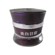 歆姿白里透紅無暇臻白四合一單瓶保濕嫩膚提亮膚色 日霜