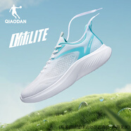 喬丹（QIAODAN）輕速4.0|喬丹跑步鞋男鞋2025秋秋透氣緩震輕便防滑跑鞋網(wǎng)面運動(dòng)鞋 天際藍/喬丹白【輕速LITE】 41