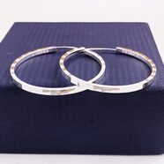 新品老銀鳯祥9999純銀耳圈耳飾女光面時(shí)尚超大圈耳環(huán)防過(guò)敏足銀 999.9方塊(直徑5厘米) (超大號)