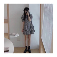 奧杜娜大碼女裝胖mm連衣裙女夏季性感可愛遮肉顯瘦彈力a字裙不規(guī)則夏裝 格子款 3XL 碼155-170斤)