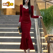 初徑新年戰袍赫本風(fēng)絲絨小黑裙氣質(zhì)修身禮服長(cháng)裙法式包臀連衣裙女秋冬 紅色 XL 120-130斤