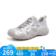 駱駝（CAMEL）經(jīng)典丑萌鞋女時(shí)尚撞色戶外休閑鞋 L24S255657A 銀/灰 38