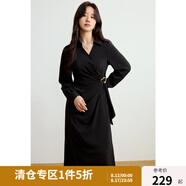 獨束大碼女裝通勤氣質(zhì)金屬腰袢連衣裙2025春季新品胖mm時(shí)尚長(cháng)裙 靜謐黑 3XL (尺碼：5)