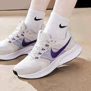 耐克（NIKE）女鞋 2025新款夏季運(yùn)動(dòng)鞋網(wǎng)面輕便時(shí)尚跑步鞋低幫透氣舒適休閑鞋 紫羅蘭-014 RUN SWIFT 3 36