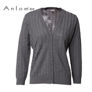 婭奴（A n l o m）Anlom/婭奴秋季新款開(kāi)衫外套針織女上衣桑蠶絲V領(lǐng)時(shí)尚簡(jiǎn)約小外套 灰色 95/L 均碼