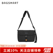 BAGSMART斜挎包戶外背包男士挎包小眾女運(yùn)動(dòng)單肩包女生包包郵差包男生禮物 暗夜黑 升級(jí)版