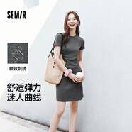森馬（Semir）連衣裙女圓領(lǐng)收腰彈力針織裙2025夏刺繡休閑短裙辣妹109325114001