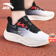 安踏（ANTA）飛揚(yáng)跑鞋男鞋2025夏季中考體測(cè)輕便舒適軟底網(wǎng)面透氣運(yùn)動(dòng)跑步鞋 象牙白/基礎(chǔ)黑-1 【網(wǎng)面透氣】 41 (8碼)