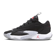 耐克（NIKE）男鞋東契奇2代運(yùn)動(dòng)鞋場上實(shí)戰(zhàn)籃球鞋DX9012-006 黑色/白色/紅色(DX9012-006) 40