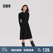 森馬（Semir）連衣裙女中長款修身正肩內搭2024冬拼接燈芯絨小黑裙109724114001