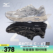 美津濃（MIZUNO）男女跑步運(yùn)動(dòng)鞋 緩震透氣 網(wǎng)面拼接 反光標(biāo)識(shí) RACER S