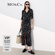 MO&Co.夏季V領(lǐng)開衩立裁印花長(zhǎng)裙MBA2DRST29 摩安珂moco 黑底白花色 M