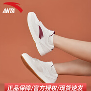 安踏板鞋女鞋夏季新款厚底日常小白鞋休閑鞋學(xué)生增高百搭運(yùn)動(dòng)鞋子女 【小街頑】象牙白/泥沙灰/絳紅色 35.5