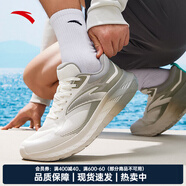 安踏（ANTA） 輕云丨男鞋運動(dòng)鞋秋季新款跑步鞋子男輕便休閑鞋 象牙白/珠光灰-4 6.5 (男39)